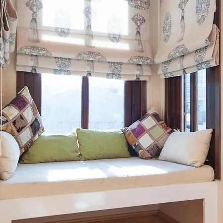 Hotel Alfonso Taksim *