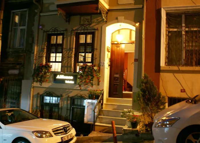 Alfonso Taksim * Istanbul