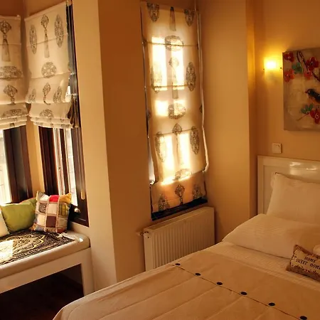 Alfonso Taksim * Κωνσταντινούπολη